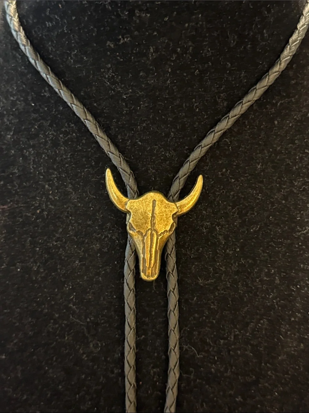 Vintage Black Leather Gold Tone Bull Cowboy Bolo Western Tie